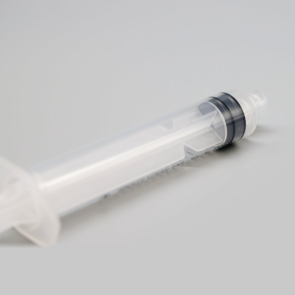 Disposable Plastic Safety Syringe with Retractable Needle